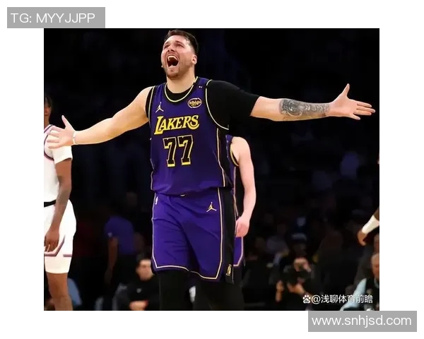 1999年快船与湖人对决回顾:篮球场上的激情与荣耀之战 1999年快船与湖人对决回顾:篮球场上的激情与荣耀之战