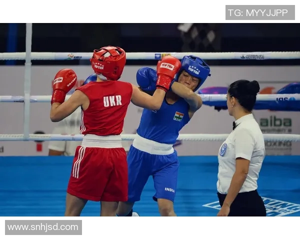 中国与印度拳击赛激战正酣谁将夺得荣耀之巅引发全球关注 中国与印度拳击赛激战正酣谁将夺得荣耀之巅引发全球关注